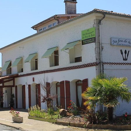 Au Feu De Bois Hotell Amou Exteriör bild