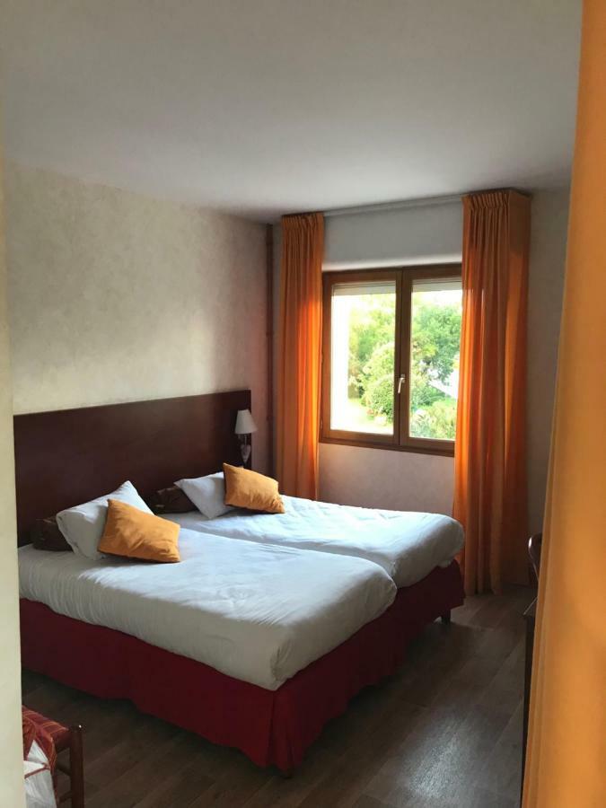Au Feu De Bois Hotell Amou Exteriör bild